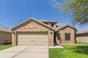 911 Marigold Rd, Baytown, TX 77521 - Photo 2