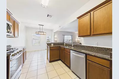 911 Marigold Road, Baytown, TX 77521 - Photo 14
