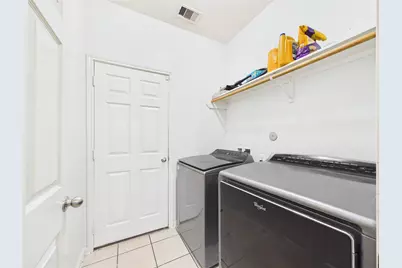 911 Marigold Road, Baytown, TX 77521 - Photo 16