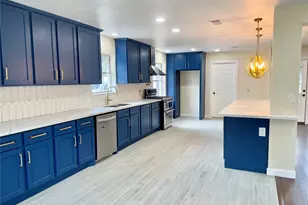 27213 Paula Ln, Conroe, TX 77385 - Photo 8