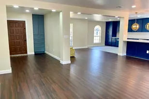 27213 Paula Ln, Conroe, TX 77385 - Photo 4