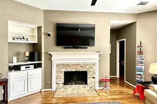 8910 Everhart Ln, Houston, TX 77040 - Photo 10