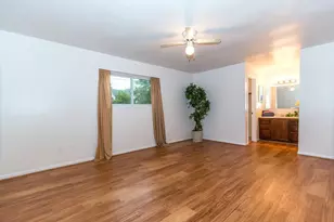 805 Thornwood Dr, Shenandoah, TX 77381 - Photo 6