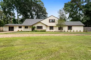1400 Butter Cup Ln, Houston, TX 77339 - Photo 2
