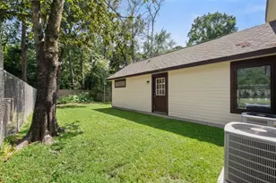 1400 Butter Cup Ln, Houston, TX 77339 - Photo 38