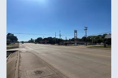 1042 W Commerce Street, Buffalo, TX 75831 - Photo 2