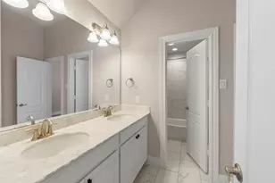 1524 N Blue Bonnet Ln, Angleton, TX 77515 - Photo 28