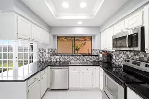 8226 Misty Ridge Ln, Houston, TX 77071 - Photo 16