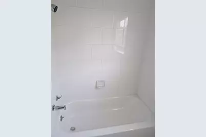 109 E Parker Road, Houston, TX 77076 - Photo 10