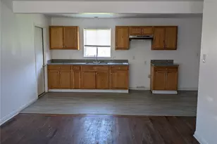 109 E Parker Rd, Houston, TX 77076 - Photo 2