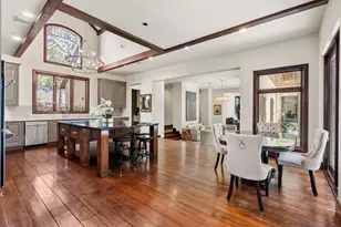 354 Piney Point Rd, Houston, TX 77024 - Photo 18