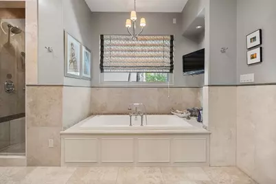 354 Piney Point Road, Houston, TX 77024 - Photo 32