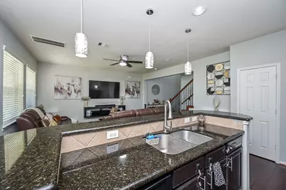 14327 Mossy Gate Lane, Houston, TX 77082 - Photo 16