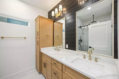 8009 Cora Street, Houston, TX 77088 - Photo 16