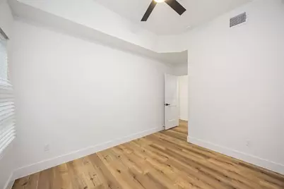 8009 Cora Street, Houston, TX 77088 - Photo 22