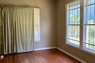 1119 E 25th St, Houston, TX 77009 - Photo 18