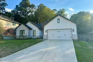 13637 Hidden Valley Dr, Montgomery, TX 77356 - Photo 2