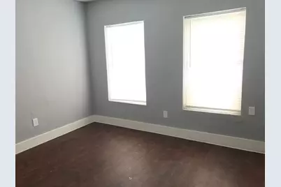 2711 Avenue K, Galveston, TX 77550 - Photo 6