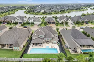 30402 Indigo Falls Dr, Fulshear, TX 77423 - Photo 2