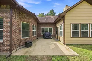 21015 Angus Drive, Cleveland, TX 77328 - Photo 36