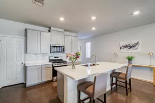 10317 Russell Pines Dr, Rosharon, TX 77583 - Photo 8