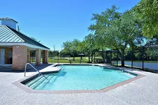 2608 Courtyard Ln, Pearland, TX 77584 - Photo 16