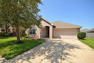2608 Courtyard Ln, Pearland, TX 77584 - Photo 1