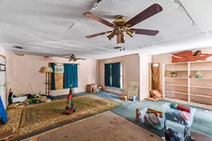 212 E Ave B, Robstown, TX 78380 - Photo 4