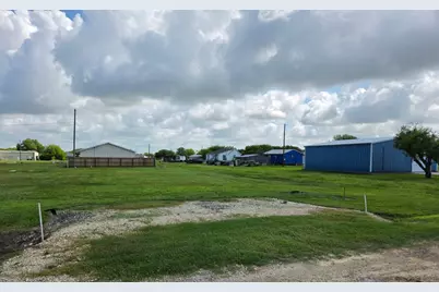 1202 W Dallas Avenue Lot 1, Seadrift, TX 77983 - Photo 1