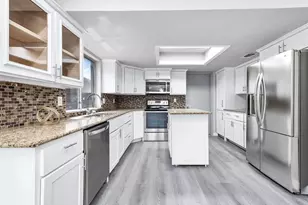 8434 Quailcrest Dr, Missouri City, TX 77489 - Photo 12