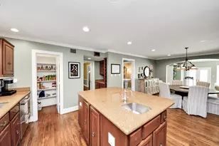 2149 Stanmore Dr, Houston, TX 77019 - Photo 14