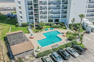 7310 Seawall Blvd, Galveston, TX 77551 - Photo 32