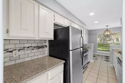 10324 Longmont Drive #47/6, Houston, TX 77042 - Photo 8