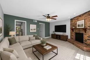 10324 Longmont Dr, Houston, TX 77042 - Photo 12
