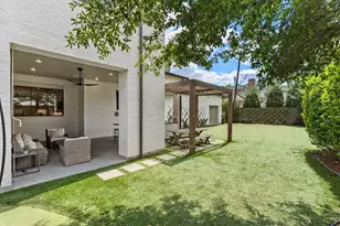 6123 Valley Forge Dr, Houston, TX 77057 - Photo 48