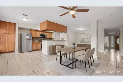 260 Rolling Brook Drive, Dickinson, TX 77539 - Photo 10