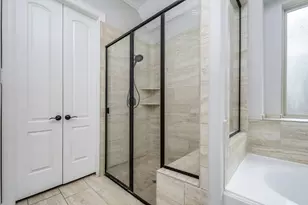 1821 Lily Meadows Dr, Conroe, TX 77304 - Photo 38