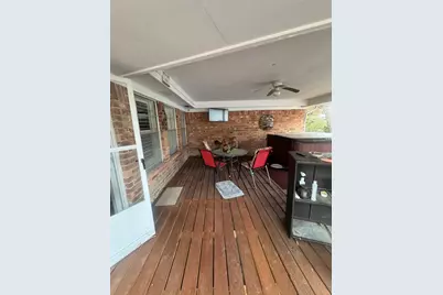 2910 Big Meadows Drive, Houston, TX 77339 - Photo 8