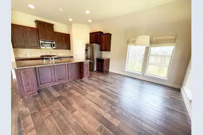 2302 Lost Bridge Lane, Pearland, TX 77584 - Photo 6