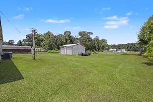 15221 Bennette Woods Rd, Conroe, TX 77302 - Photo 22