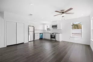 9241 Seeker St, Houston, TX 77028 - Photo 6