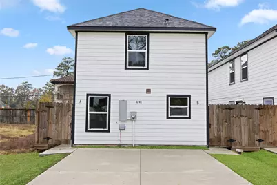 9241 Seeker Street, Houston, TX 77028 - Photo 18