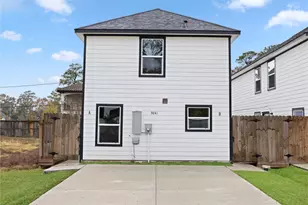 9241 Seeker St, Houston, TX 77028 - Photo 18