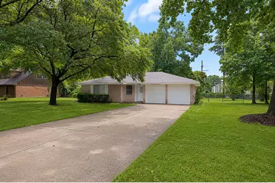503 Northwood Drive, Conroe, TX 77303 - Photo 1