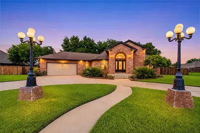 208 Tracy Street, Angleton, TX 77515 - Photo 1
