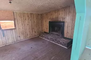 306 E Ida Ave, Electra, TX 76360 - Photo 6