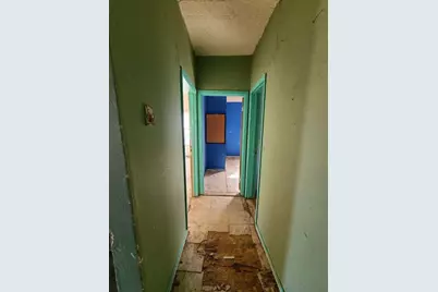 306 E Ida Avenue, Electra, TX 76360 - Photo 14