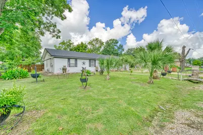 411 N Commerce Street, Madisonville, TX 77864 - Photo 2