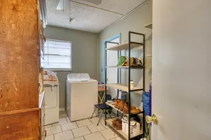 411 N Commerce St, Madisonville, TX 77864 - Photo 22