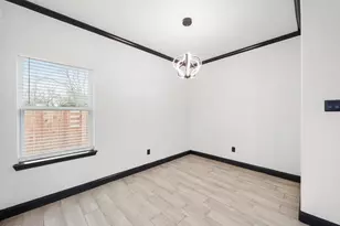 4737 Reed Rd, Houston, TX 77033 - Photo 4